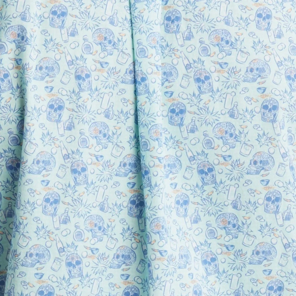 Peter Millar Cowboy Cantina Skulls & Tequila Men’s SS Stretch Shirt size Medium - Picture 13 of 14